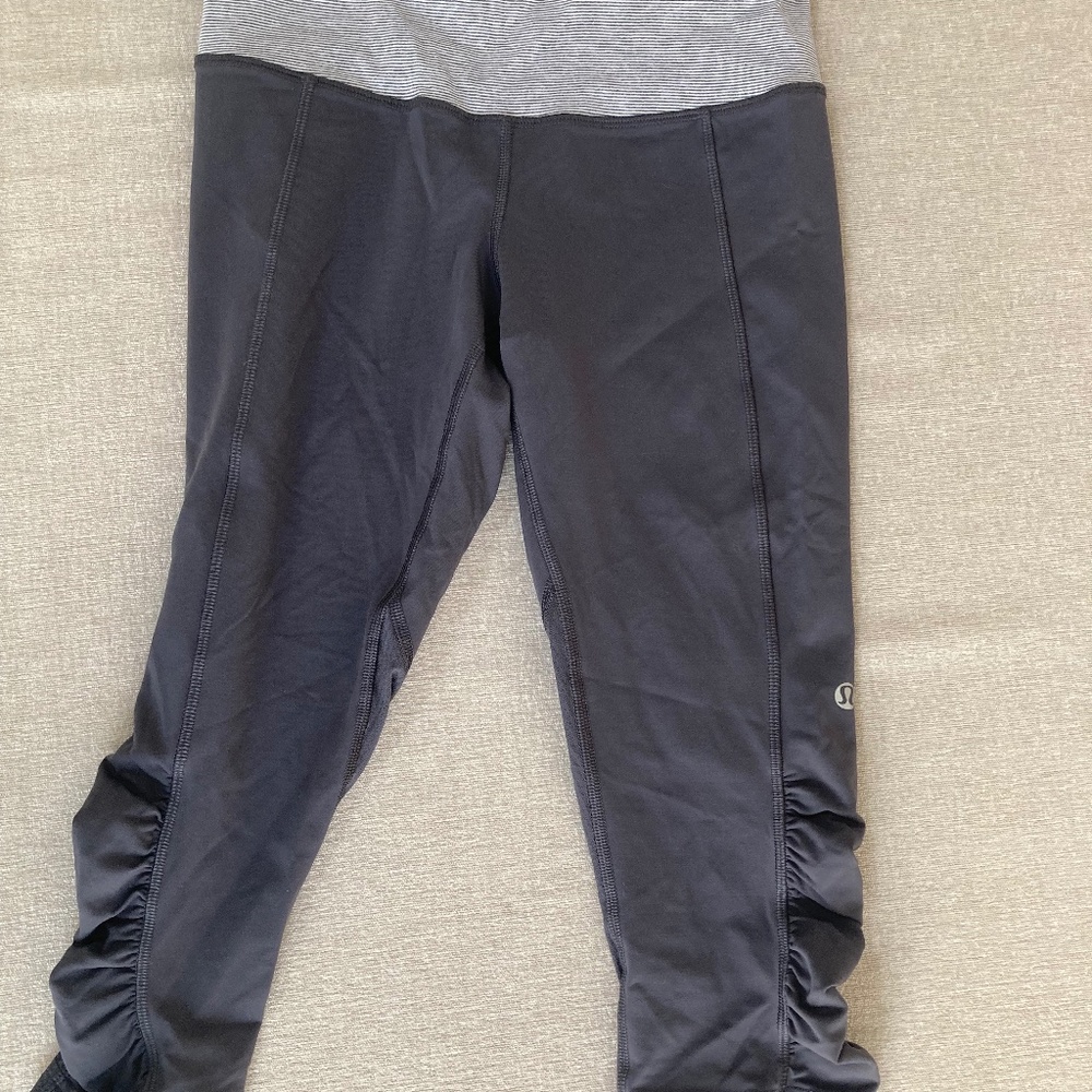 Lululemon Capri Leggings Grey